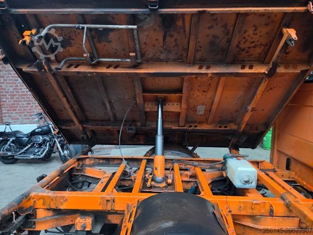 Three-way tipper van MERCEDES-BENZ Sprinter DoKa 3 S Kipper 515 CDI AHK 7 Sitze