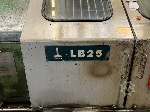 CNC-Drehmaschine Okuma LB 25