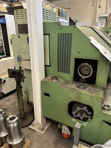 CNC-Drehmaschine Okuma LB 25