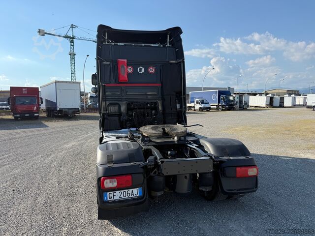 Standard tractor unit daf XF 510