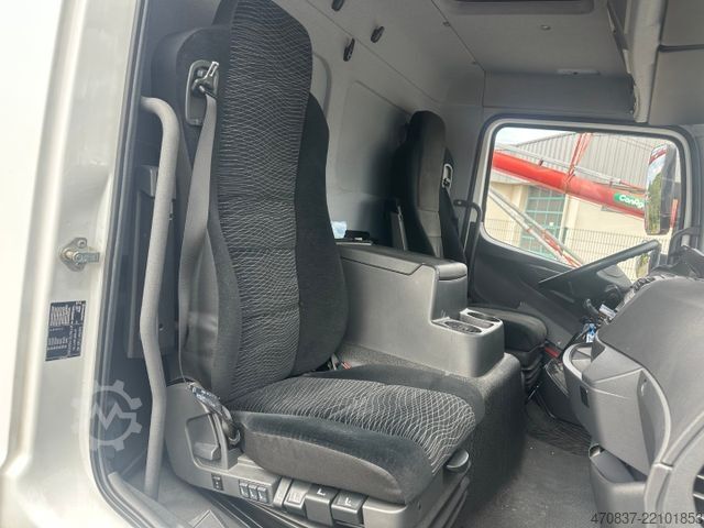 Box van MERCEDES-BENZ Atego 818 / LBW / Klima