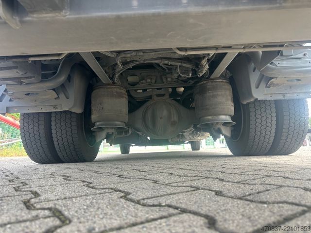 Box van MERCEDES-BENZ Atego 818 / LBW / Klima