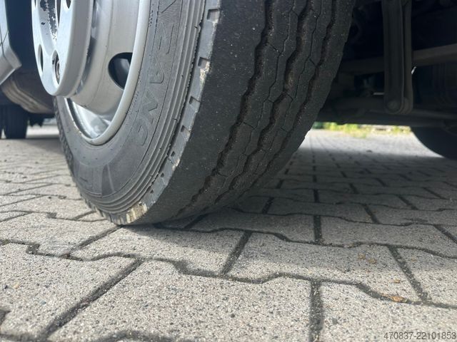 Box van MERCEDES-BENZ Atego 818 / LBW / Klima