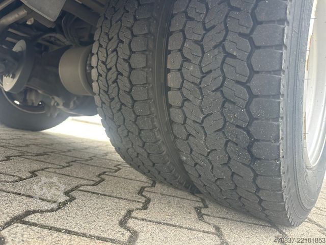 Box van MERCEDES-BENZ Atego 818 / LBW / Klima
