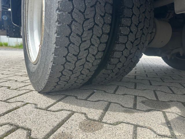 Box van MERCEDES-BENZ Atego 818 / LBW / Klima