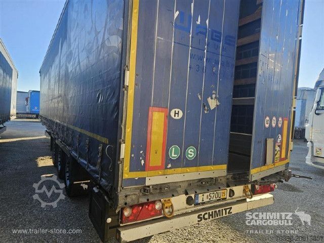Open semitrailer with tarp Schmitz Cargobull Semitrailer Curtainsider Mega
