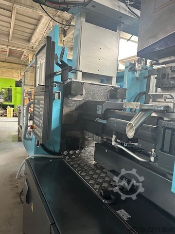 Injection molding machine Sumitomo Demag Systec 100/420-310