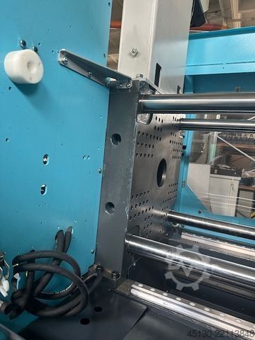 Injection molding machine Sumitomo Demag Systec 100/420-310