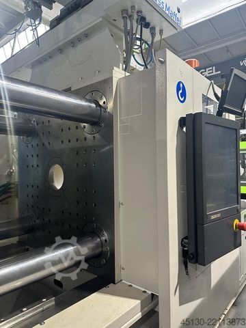 Injection molding machine Krauss Maffei KM 200-1400 CX
