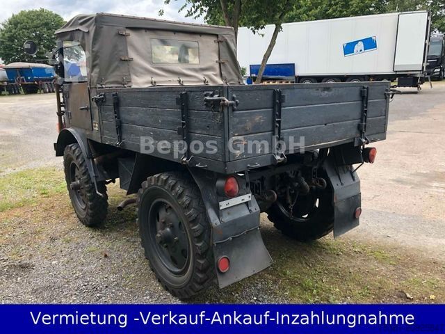Pick-up van MERCEDES-BENZ Damlier-Benz U 25 -Unimog -Cabrio-H Kennzeichen