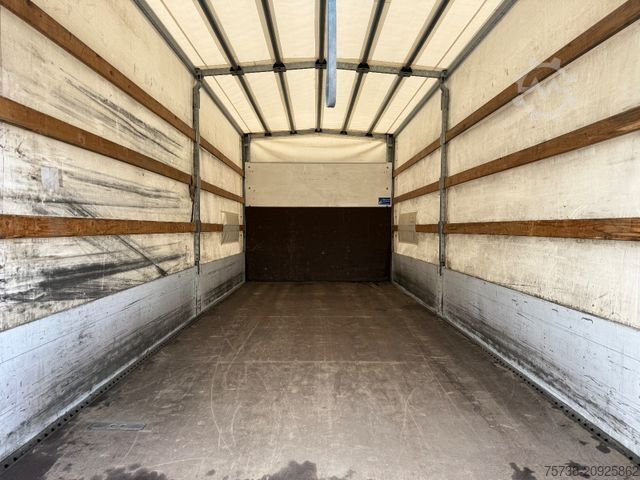 Curtain sider van MERCEDES-BENZ Atego 818 L Pritsche+Plane+LBW/Klima/EURO6D