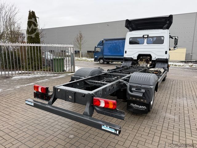 Van chassis MERCEDES-BENZ Atego 818 L Fahrgestell/Klima/SCHALTER/EURO6D