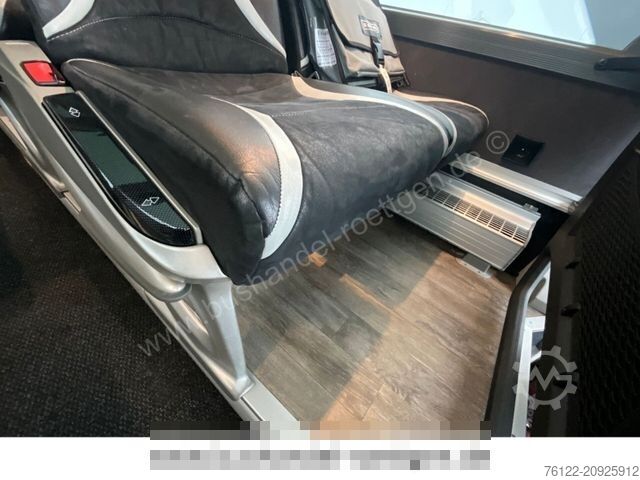 Motor coach SETRA S 517 HDH/