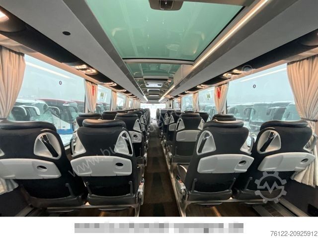 Motor coach SETRA S 517 HDH/