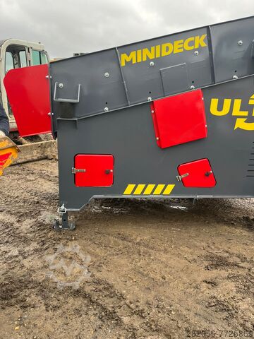 Screening equipment Compact Screens Ltd ULTRA MINI MOBILE DECK