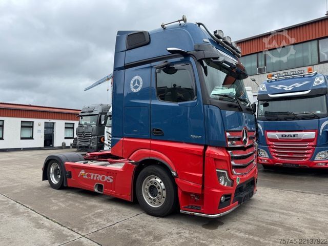 Volume tractor unit MERCEDES-BENZ ACTROS 1853 * GIGASPACE * ALCOA * STANDKLIMA*TOP