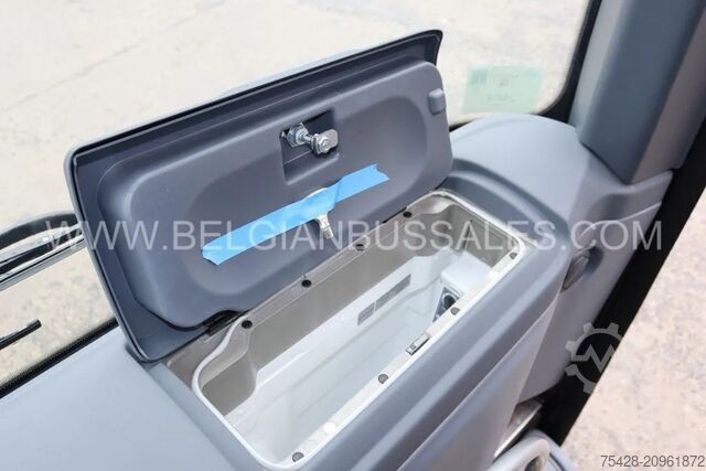 Intercitybus Iveco Evadys 13 / Full Options / 3-Point seat belts /...