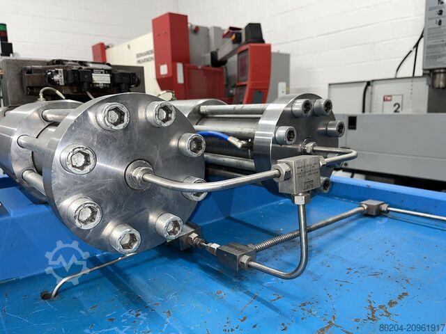 Waterjet cutting machine JETCUT WATER JET MACHINE PUMP