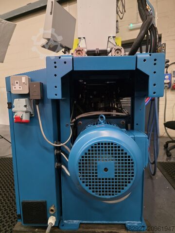 Injection molding machine Boy 22M-HV Split line injection