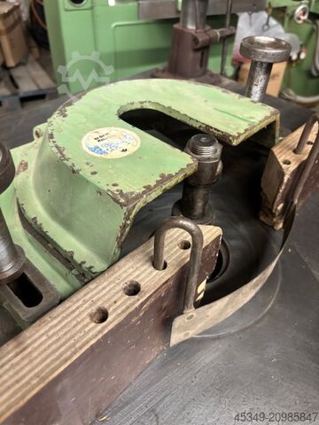 Schwenkspindelfräse Schneider SH2/3L