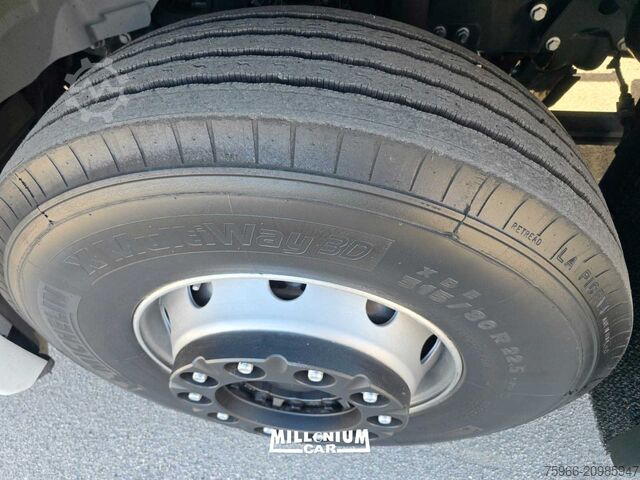 Standard tractor unit FORD FMAX 500 AUTOM RETARDER PRESA DI FO