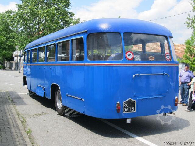 Historical coach fiat 642 FIAT 642