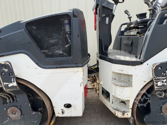 Single drum roller BOMAG BW135AD-5 / 2015 BJ / 1.979H / 3.9 T