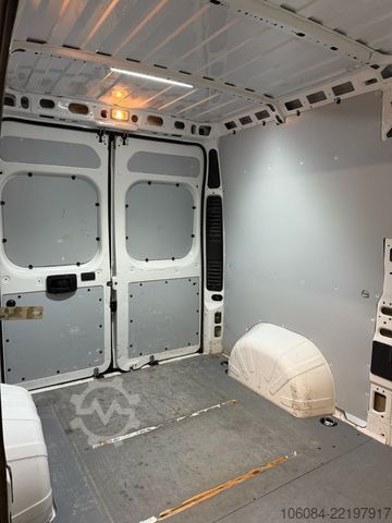Kastenwagen hoch OPEL Movano Kasten L2H2 Klima Tempomat R-CAM NAVI AHK