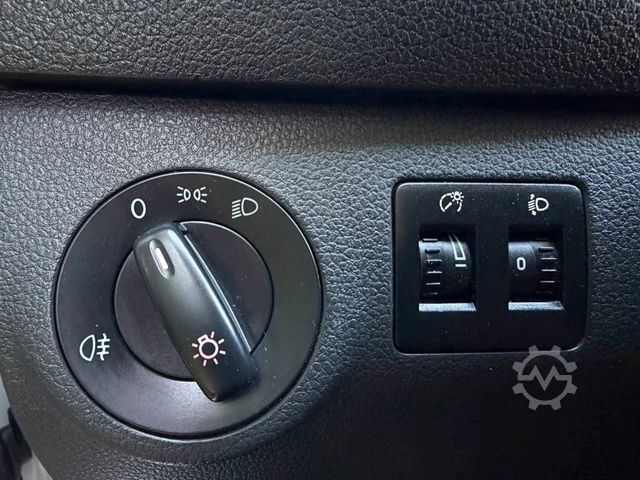 Kleinbus VOLKSWAGEN Caddy Maxi 1.4 CNG 5 Sitze Klima DSG Automatik