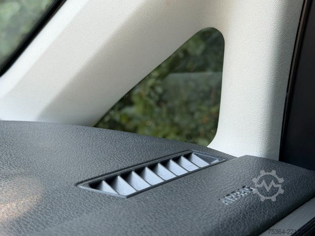 Kleinbus VOLKSWAGEN Caddy Maxi 1.4 CNG 5 Sitze Klima DSG Automatik