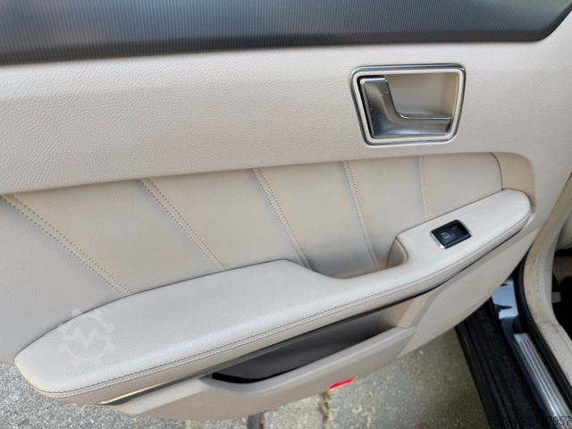 Van MERCEDES-BENZ E 200 BlueTEC Limousine Klima Navi Leder Euro 6