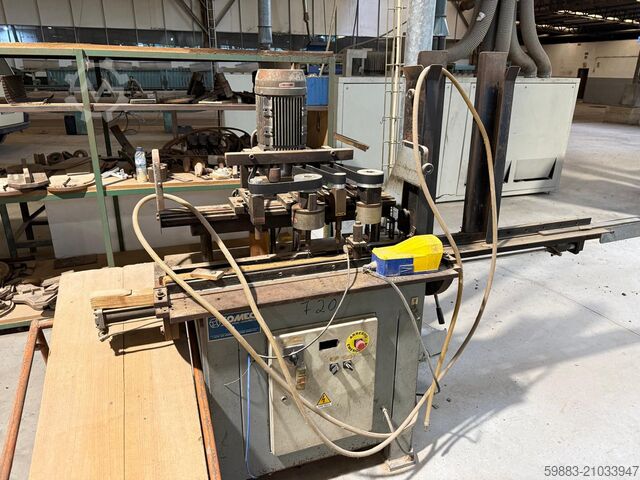 Mehrspindelbohrmaschine COMEC FMC 900 3M + CA