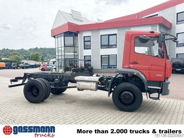 LKW-Fahrgestell Mercedes-Benz Atego 1530 4x4