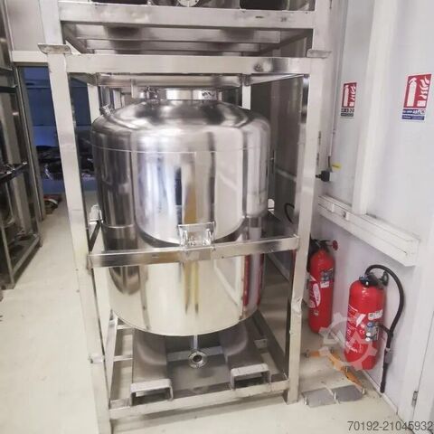 700 liter pressure vessel made of V4A stainless steel  S16306