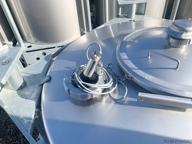 565 liter heated container made of V2A stainless steel Azzini S16300