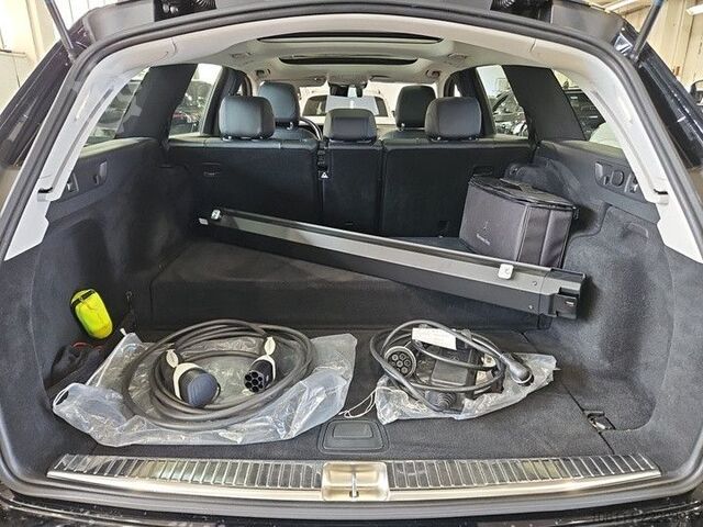 Minibus MERCEDES-BENZ E 300 de 4Matic T-Modell Burmester Pano Head-UP