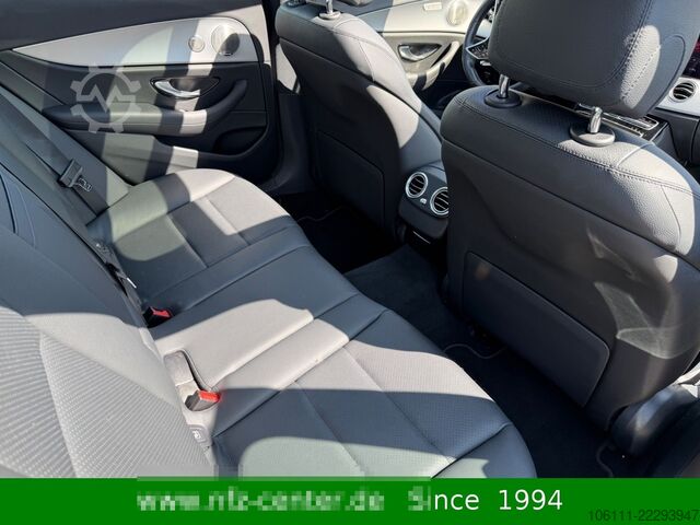 Minibus MERCEDES-BENZ E 300 de 4Matic T-Modell Burmester Pano Head-UP