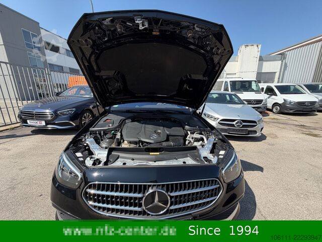 Minibus MERCEDES-BENZ E 300 de 4Matic T-Modell Burmester Pano Head-UP