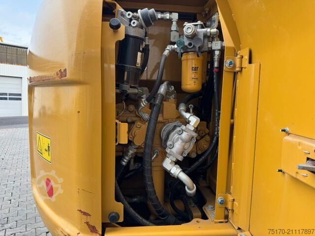 Raupenbagger CAT 311 FLRR / 2017 / 2.788h / TL / hydr. GR