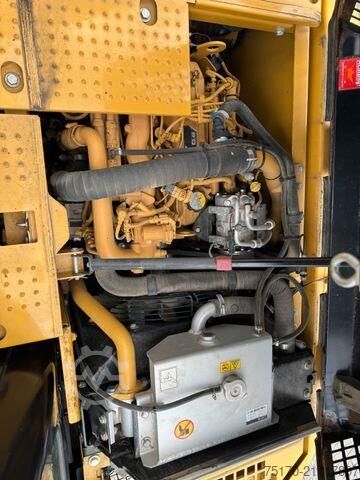 Raupenbagger CAT 311 FLRR / 2017 / 2.788h / TL / hydr. GR