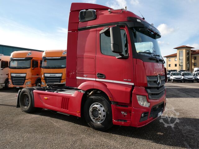 Standard SZM MERCEDES ACTROS 1845