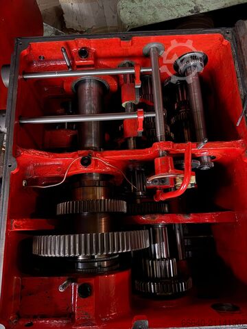 Horizontal-Drehmaschine STANKO 1A64