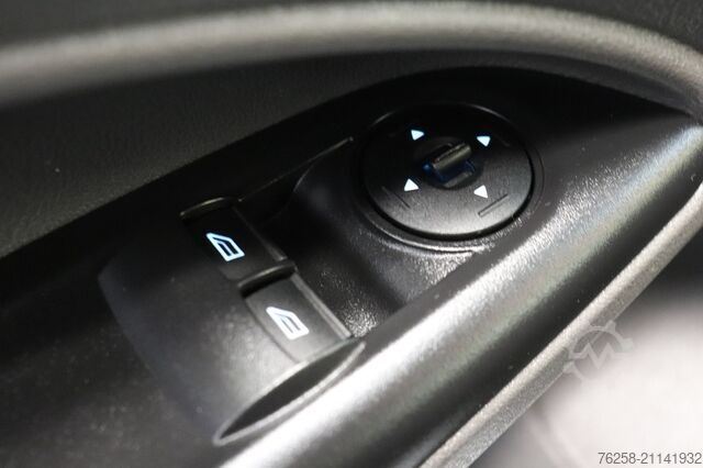 Panel van Ford Transit Connect 1.5 EcoBlue 100PK EURO 6 - Airc...