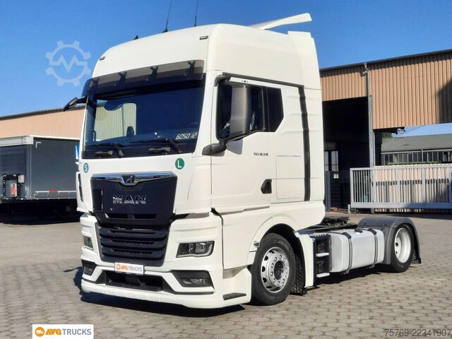 Volume tractor unit MAN 18.510 TGX GX Retarder Standklima 2 x Tank