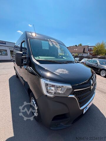 High top van RENAULT Master III Kasten L2H2 HKa 3,3t # Navi # MWST.