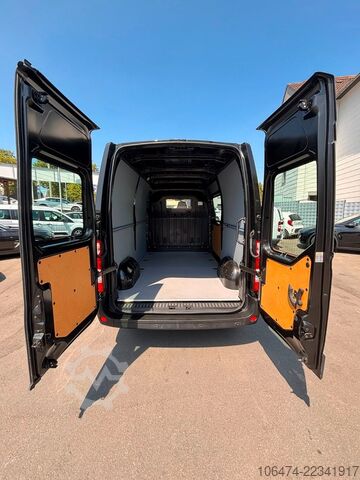 High top van RENAULT Master III Kasten L2H2 HKa 3,3t # Navi # MWST.