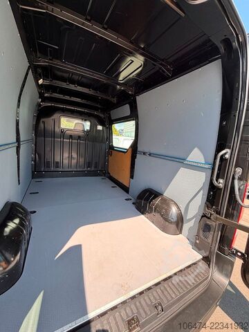 Panel van RENAULT Master III Kasten L2H2 HKa 3,3t # Navi # MWST.