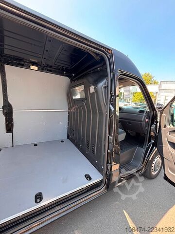 Panel van RENAULT Master III Kasten L2H2 HKa 3,3t # Navi # MWST.