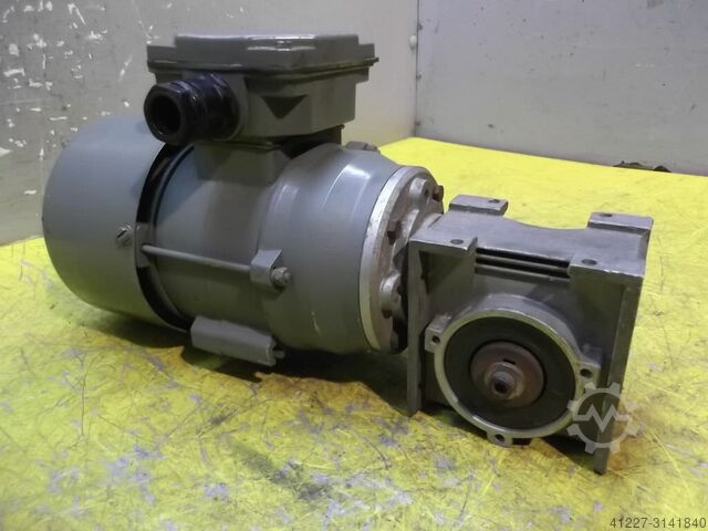 Gear motor 0.18 kW 18 rpm Elektrim SKI63-4B2