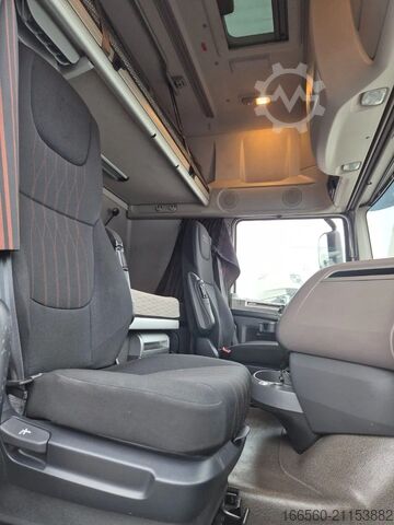 Standard-Traktor DAF XF 480 FT SUPER SPACE CAB